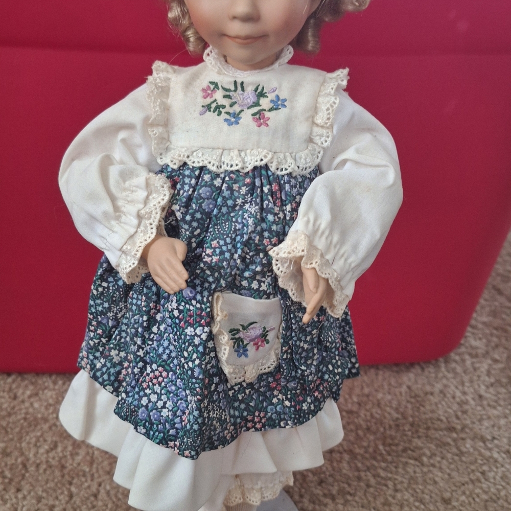 Goldielocks Porcelain Doll
